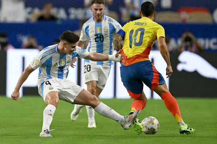 Siêu máy tính dự đoán Colombia vs Argentina, 3h30 ngày 11/9